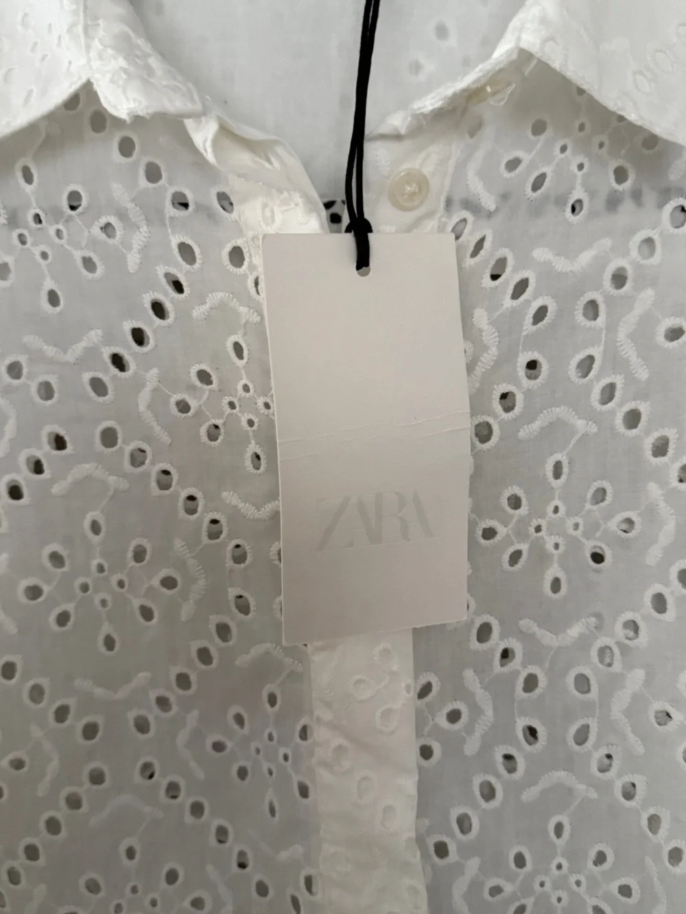 Zara White Eyelet Button-Down Shirt with Puff Sleeves